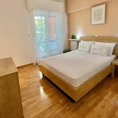 New Neos Kosmos Apartment